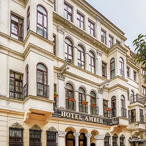 4* Hotel Amber &