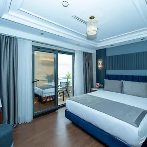 4* Hotel Freya
