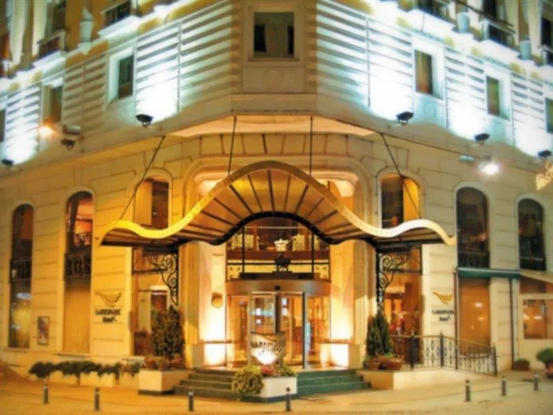 Отель Occidental Taksim Стамбул